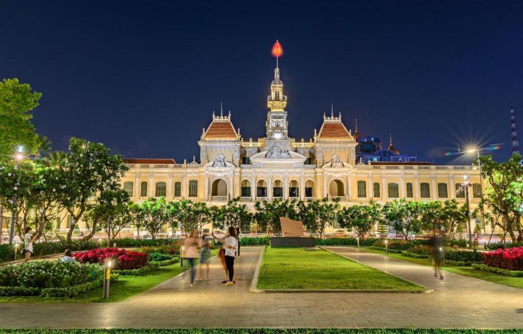 The White Hotel 8A Thai Van Lung Ciudad Ho Chi Minh  Exterior foto