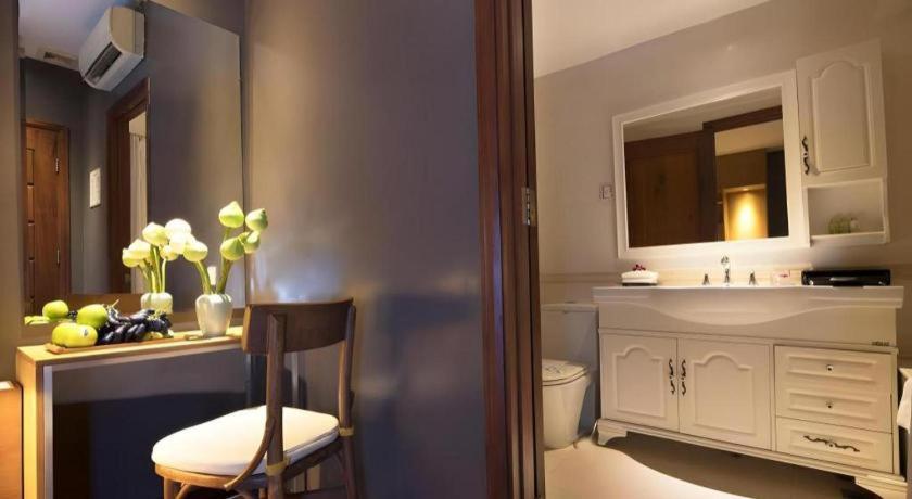 The White Hotel 8A Thai Van Lung Ciudad Ho Chi Minh  Exterior foto