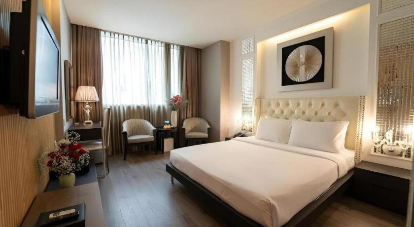 The White Hotel 8A Thai Van Lung Ciudad Ho Chi Minh  Exterior foto